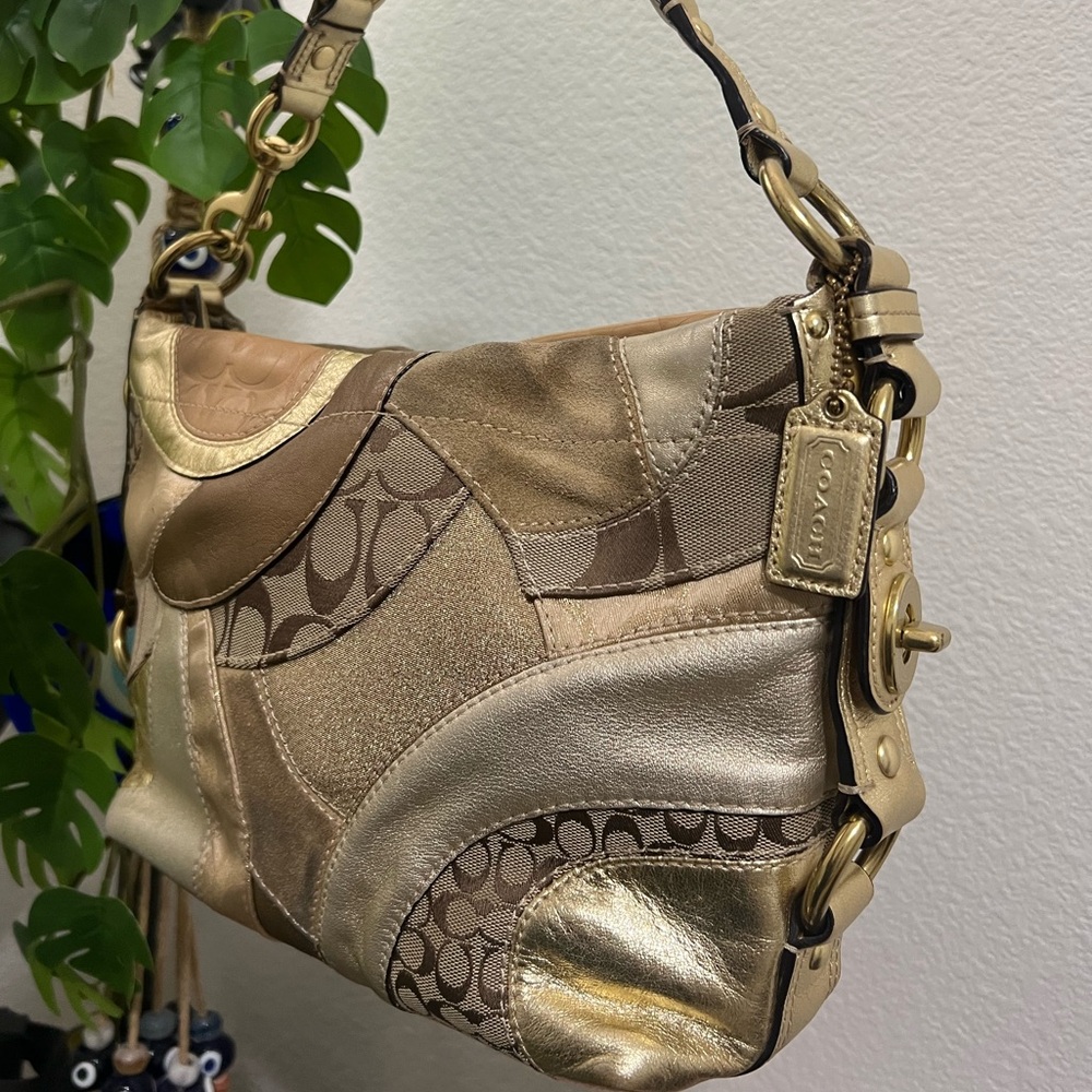 COACH Shoulder Bag with Dust Bag